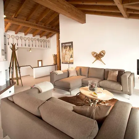 Arena Penthouse *