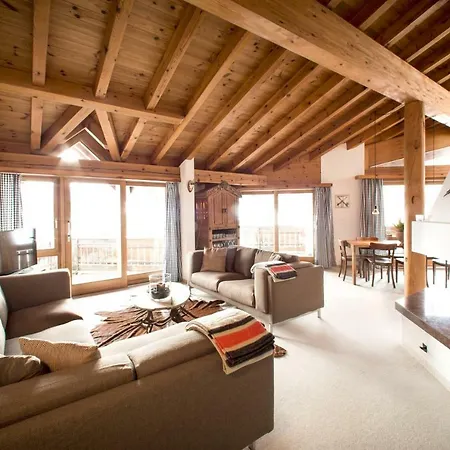 Arena Penthouse Apartment Flims